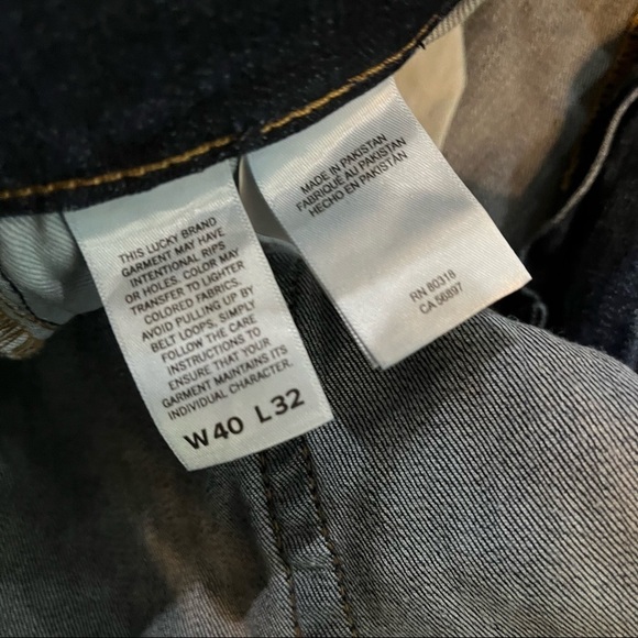 NWT Lucky Brand Size 40x32 221 Straight Leg Straight Fit Dark Wash - Picture 4 of 6
